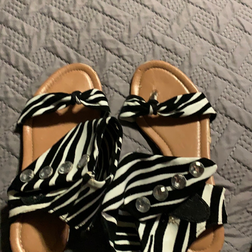 Sandal's